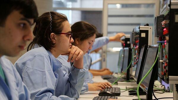 meslek lisesi - Sputnik Türkiye