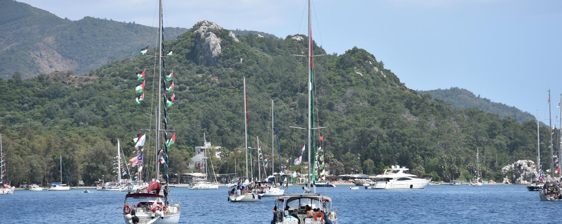 Küresel Sumud Filosu 54 tekneyle Rodos Adası'nın doğusunda ilerliyor - Sputnik Türkiye, 1920, 15.05.2026