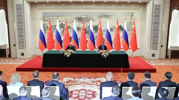 Официальный визит президента РФ Владимира Путина в Пекин Официальный визит президента РФ Владимира Путина в Пекин - Sputnik Türkiye