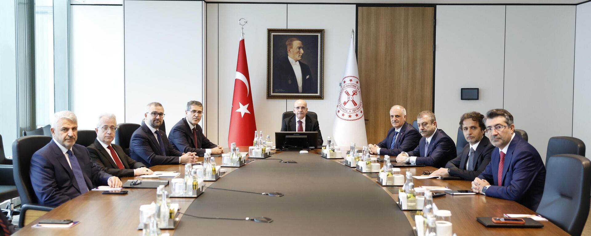 Finansal İstikrar Komitesi - Sputnik Türkiye, 1920, 22.05.2026