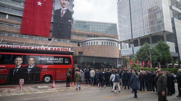CHP Genel Merkezi önünde hareketlilik - Sputnik Türkiye