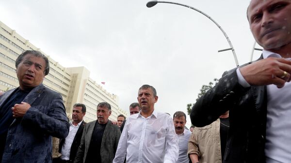 Özgür Özel - Sputnik Türkiye