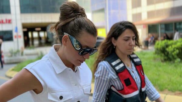 Serenay Sarıkaya - Sputnik Türkiye