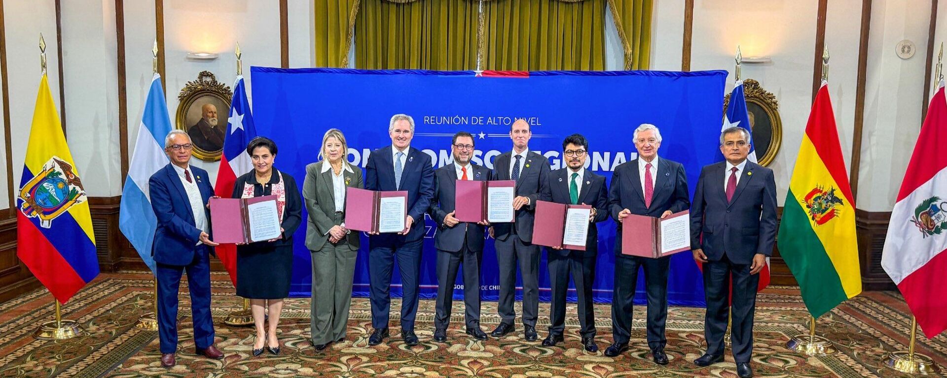  Şili, Peru, Arjantin, Bolivya ve Ekvador, organize suç ve uyuşturucu kaçakçılığıyla daha etkin mücadele amacıyla Santiago Taahhüdü adı verilen anlaşmaya imza attı. - Sputnik Türkiye, 1920, 29.05.2026