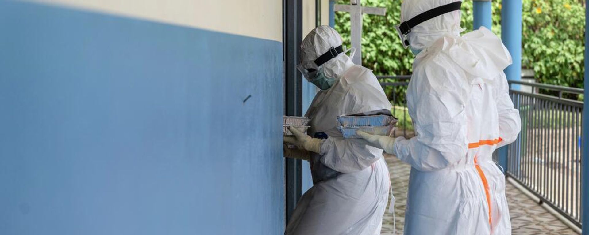 Ebola vakalarındaki artış endişelendirirken DSÖ Direktörü Tedros, bölgeyi ziyaret etti - Sputnik Türkiye, 1920, 24.06.2026