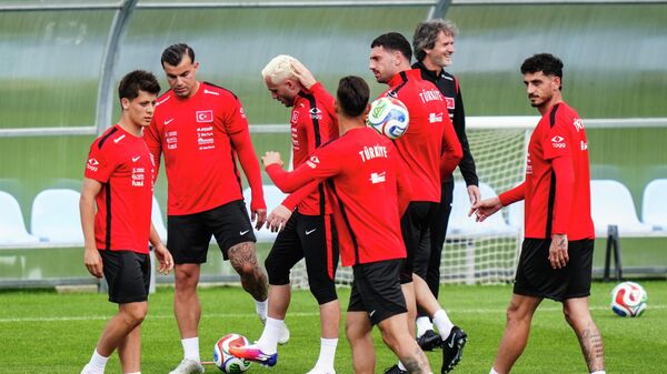 A Milli Futbol Takımı, 2026 Dünya Kupası'nın hazırlıklarını sürdürdü - Sputnik Türkiye
