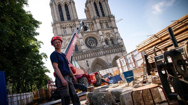 Notre Dame Katedrali'nde arkeolojik çalışmalar. - Sputnik Türkiye