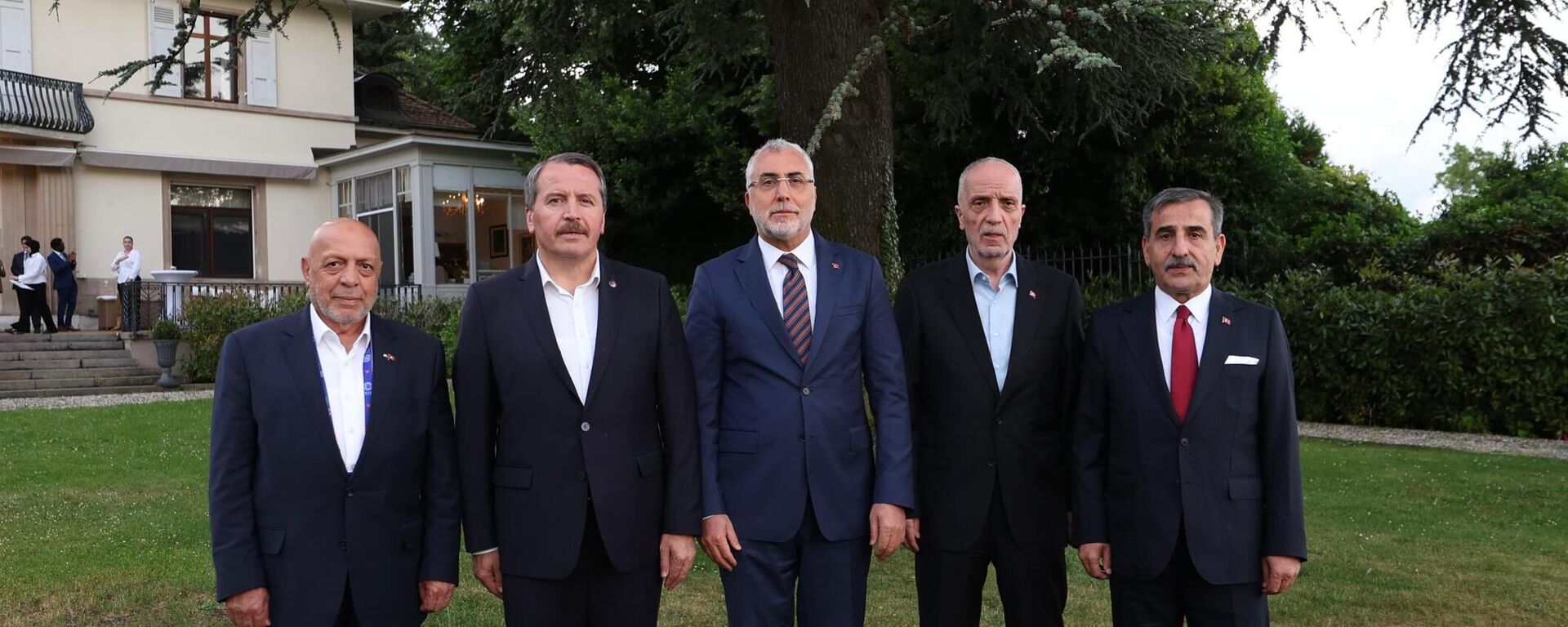 Çalışma ve Sosyal Güvenlik Bakanı Vedat Işıkhan - Sputnik Türkiye, 1920, 03.06.2026