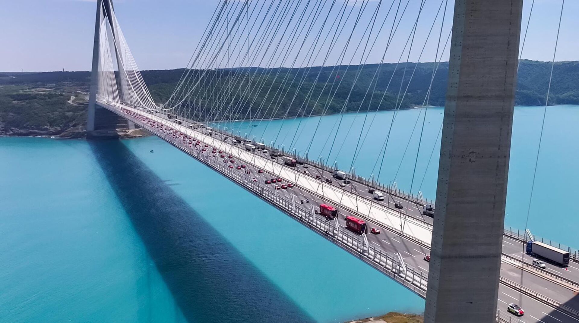 A Milli Takımı'nın konvoyu dünya genelinde sosyal medyayı salladı: Milyonlarca kez paylaşıldı - Sputnik Türkiye, 1920, 03.06.2026