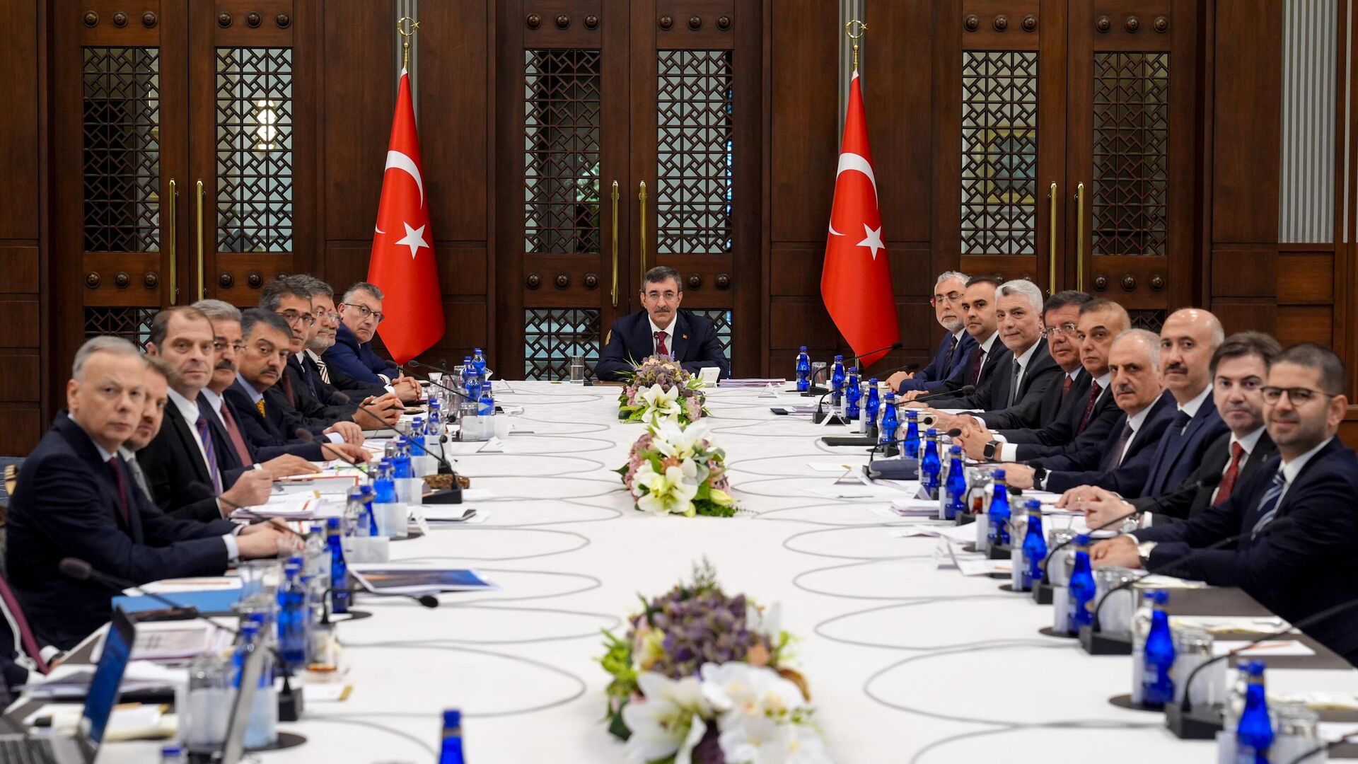 Ekonomi Koordinasyon Kurulu Ekonomi Koordinasyon Kurulu - Sputnik Türkiye, 1920, 08.06.2026