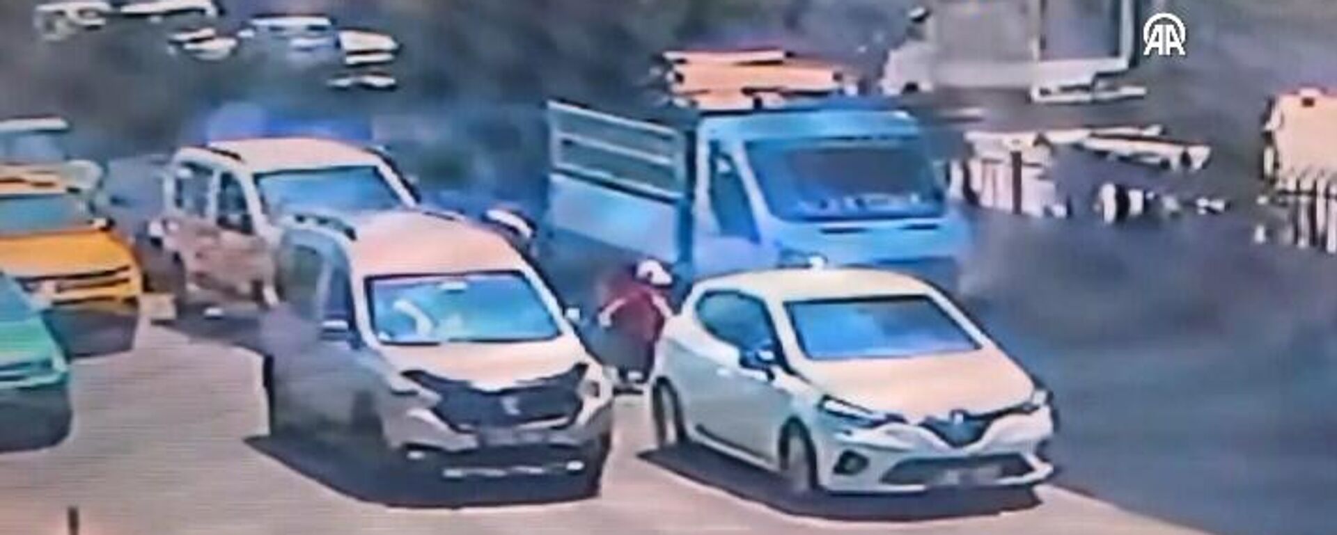 Adana'da trafik kazasında 4 yaşındaki çocuk öldü - Sputnik Türkiye, 1920, 16.06.2026