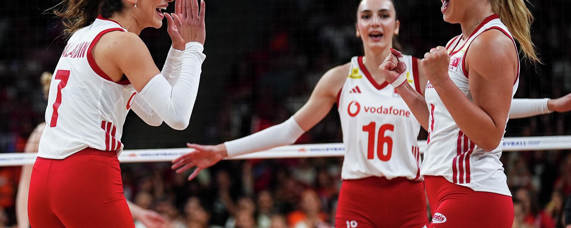 2026 FIVB Milletler Ligi 2. etap maçında Türkiye ve Belçika karşılaştı - Sputnik Türkiye, 1920, 17.06.2026