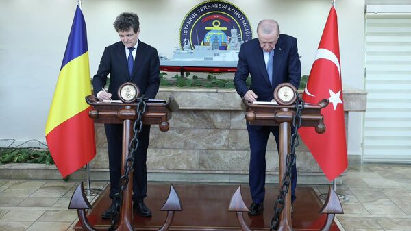 Cumhurbaşkanı Erdoğan, Romanya Cumhurbaşkanı Dan ile görüştü
 - Sputnik Türkiye