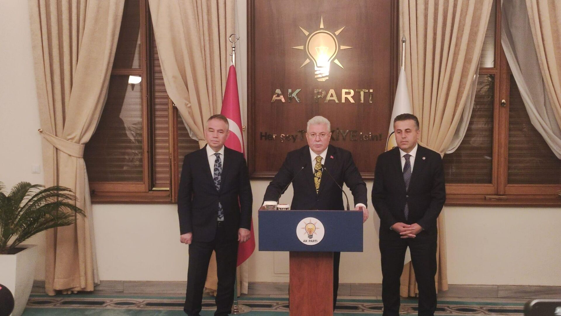 AK Parti Grup Başkanvekili Muhammet Emin Akbaşoğlu AK Parti Grup Başkanvekili Muhammet Emin Akbaşoğlu - Sputnik Türkiye, 1920, 22.06.2026