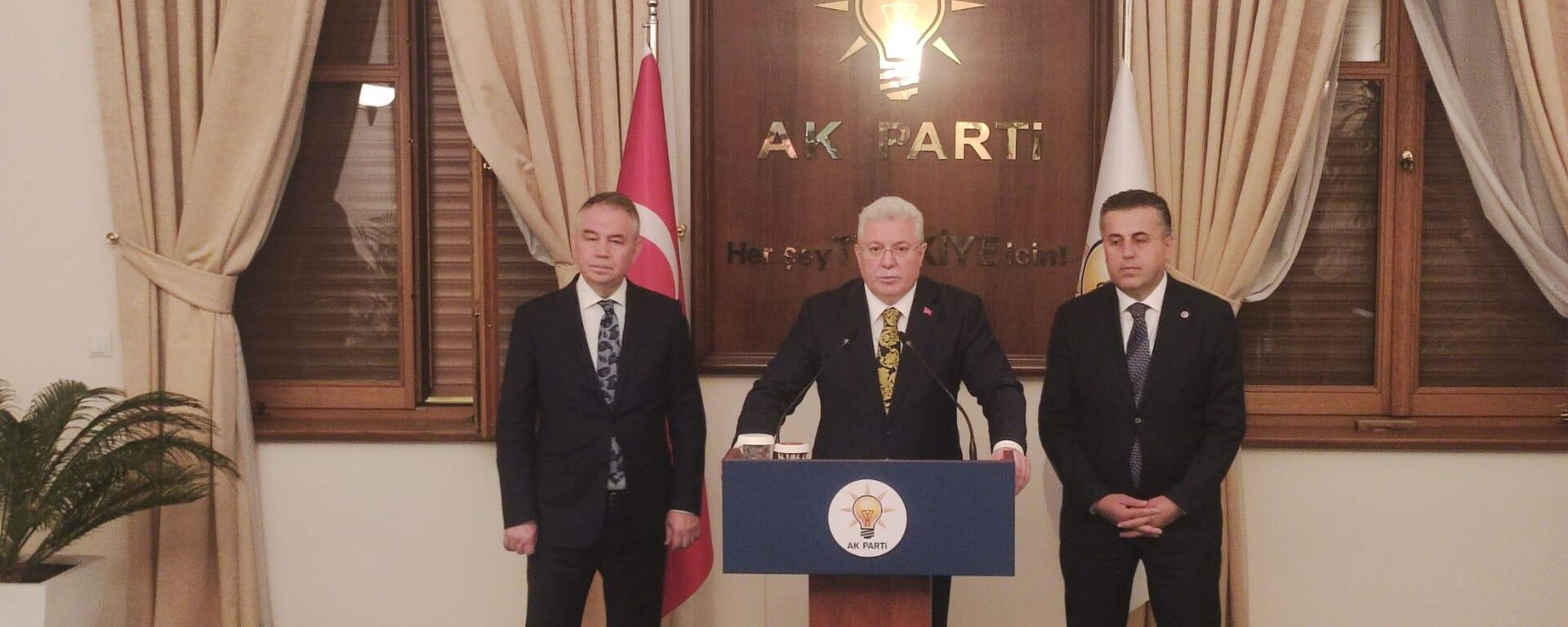 AK Parti Grup Başkanvekili Muhammet Emin Akbaşoğlu - Sputnik Türkiye, 1920, 22.06.2026
