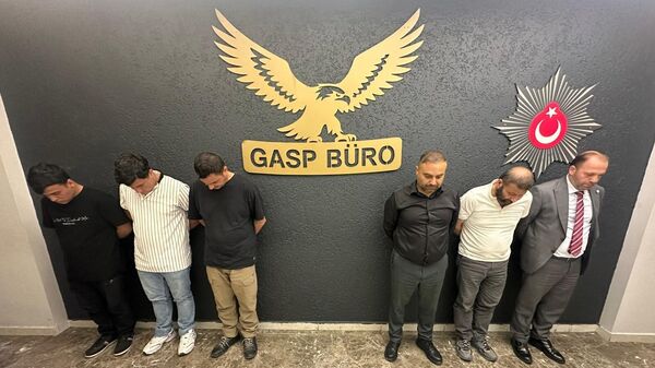 AVM'de denetim yaptığı görüntüler gündem olmuştu: 6 şüpheli gözaltına alındı - Sputnik Türkiye