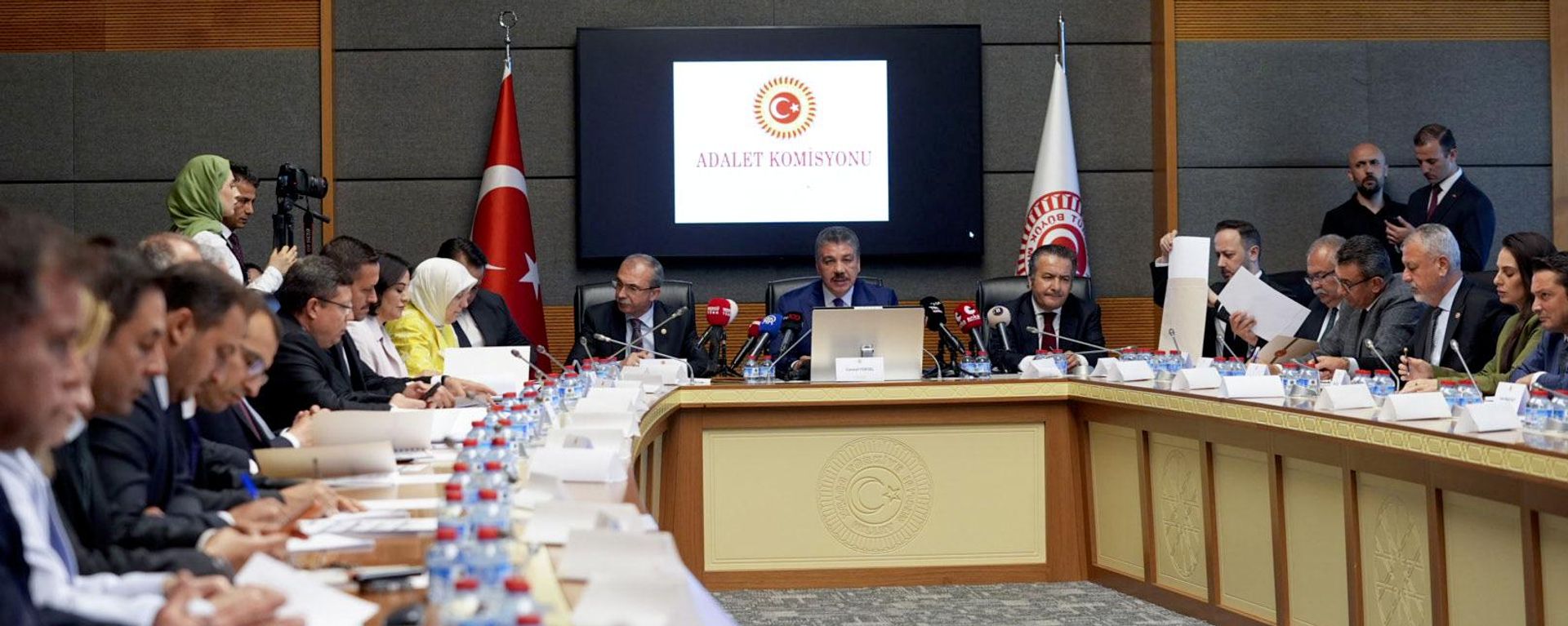 TBMM Adalet Komisyonu - Sputnik Türkiye, 1920, 25.06.2026