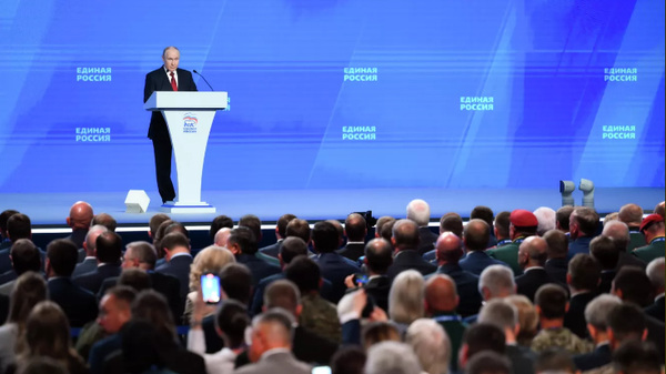 Putin Birleşik Rusya Kongresinde - Sputnik Türkiye