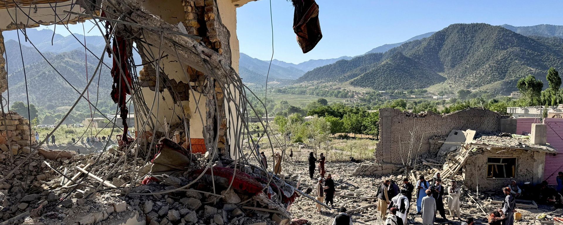 Afganistan, Pakistan'ın sınır operasyonlarını kınadı: 'Siviller hedef alındı' iddiası - Sputnik Türkiye, 1920, 29.06.2026