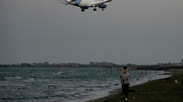Güney Kıbrıs'taki Larnaca sahili - Sputnik Türkiye