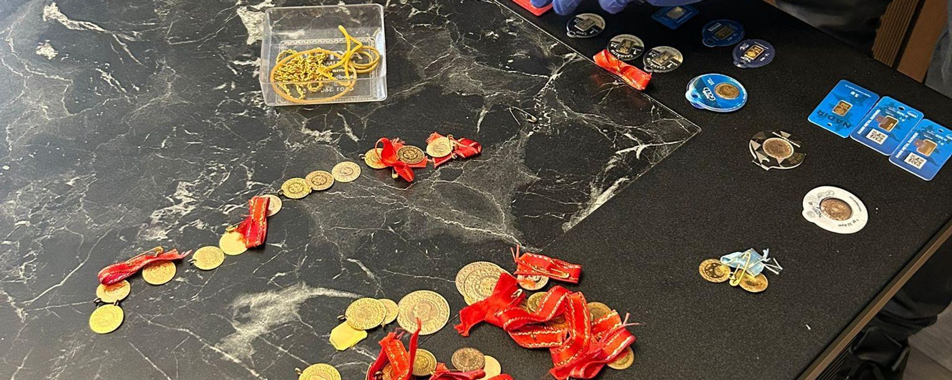 Sahte altın operasyonu - Sputnik Türkiye, 1920, 30.06.2026