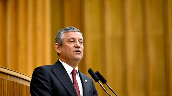 Özgür Özel - Sputnik Türkiye