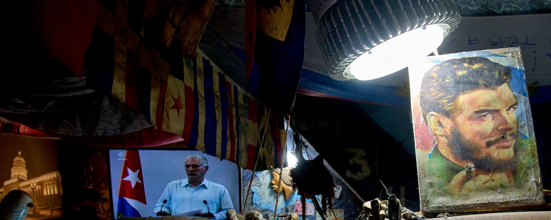 Cuban President Miguel Diaz-Canel - Sputnik Türkiye, 1920, 16.07.2026