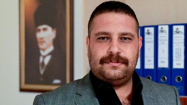 Çankaya Belediye Başkanı Hüseyin Can Güner'in özel kalem müdürü Sadık Can Köksal - Sputnik Türkiye