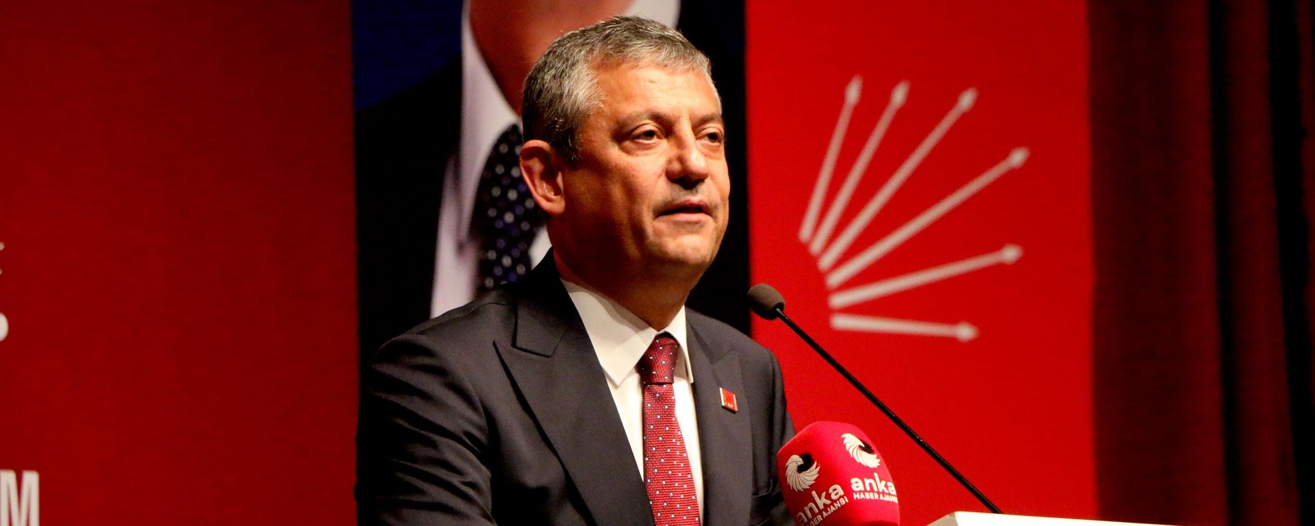 CHP Grup Başkanı Özgür Özel - Sputnik Türkiye, 1920, 13.07.2026