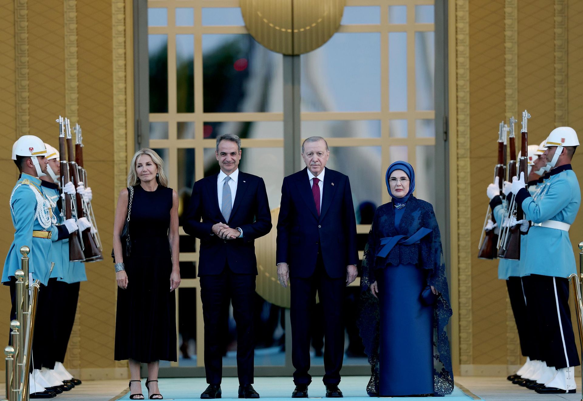 Miçotakis - Sputnik Türkiye, 1920, 07.07.2026