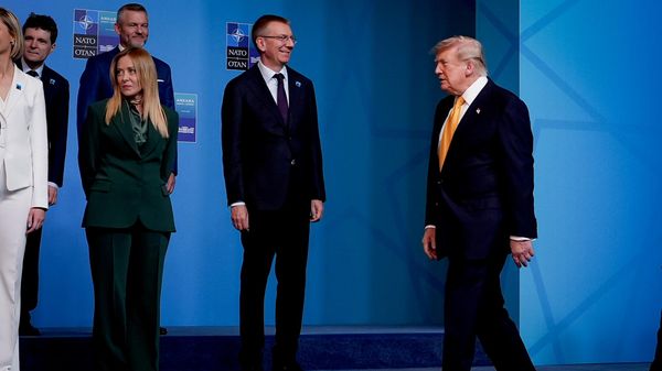 Meloni, Trump, NATO aile fotoğrafı - Sputnik Türkiye