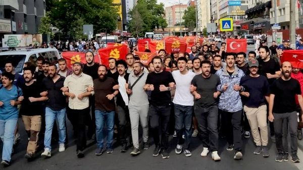 NATO protestosunda gözaltına alınan TKP’liler serbest bırakıldı - Sputnik Türkiye