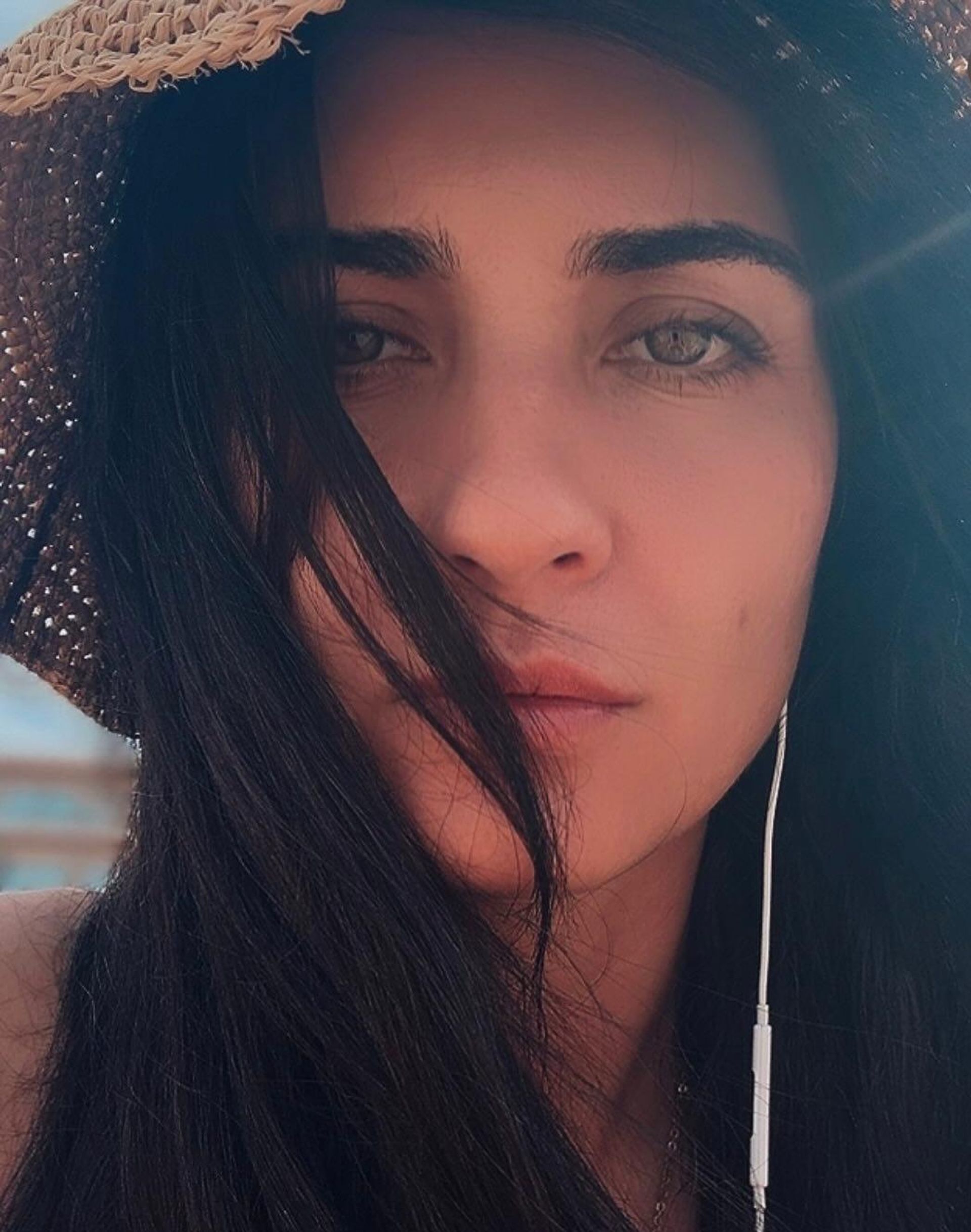 Tuba Büyüküstün sosyal medya  - Sputnik Türkiye, 1920, 11.07.2026
