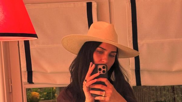 Tuba Büyüküstün sosyal medya  - Sputnik Türkiye