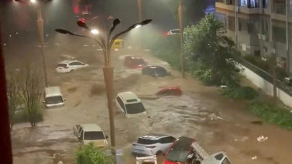 Çin'in kuzeyindeki Hebei eyaletinde sel felaketi - Sputnik Türkiye