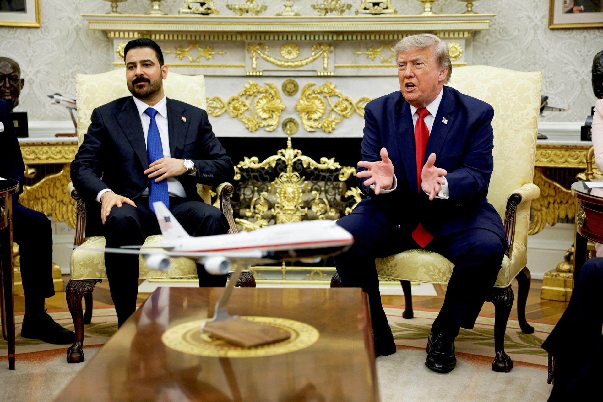Trump ve Irak Başbakanı El Zeyidi - Sputnik Türkiye, 1920, 24.07.2026