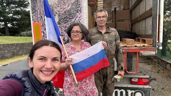 SOS Donbass, Novikova - Sputnik Türkiye