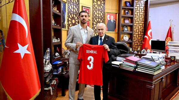 Merih Demiral ve MHP Genel Başkanı Devlet Bahçeli - Sputnik Türkiye