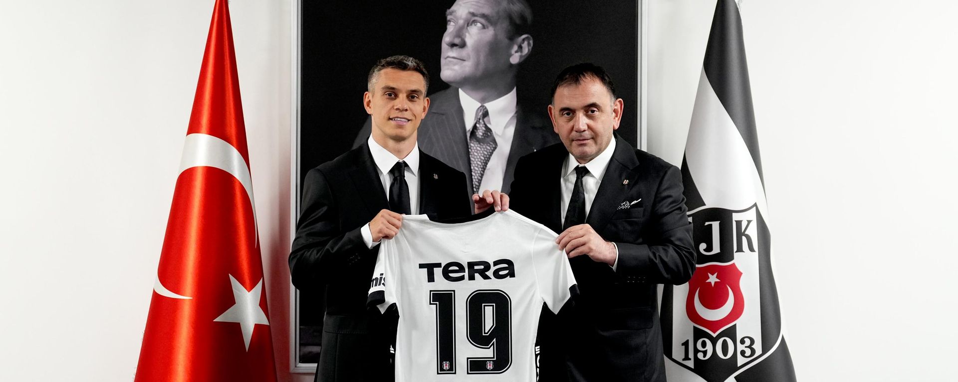 Beşiktaş, Leandro Trossard transferini resmen açıkladı - Sputnik Türkiye, 1920, 15.07.2026