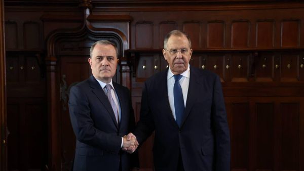 Rusya Dışişleri Bakanı Sergey Lavrov ve Azerbaycanlı mevkidaşı Ceyhun Bayramov - Sputnik Türkiye