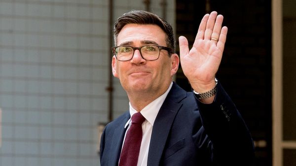  Andy Burnham - Sputnik Türkiye