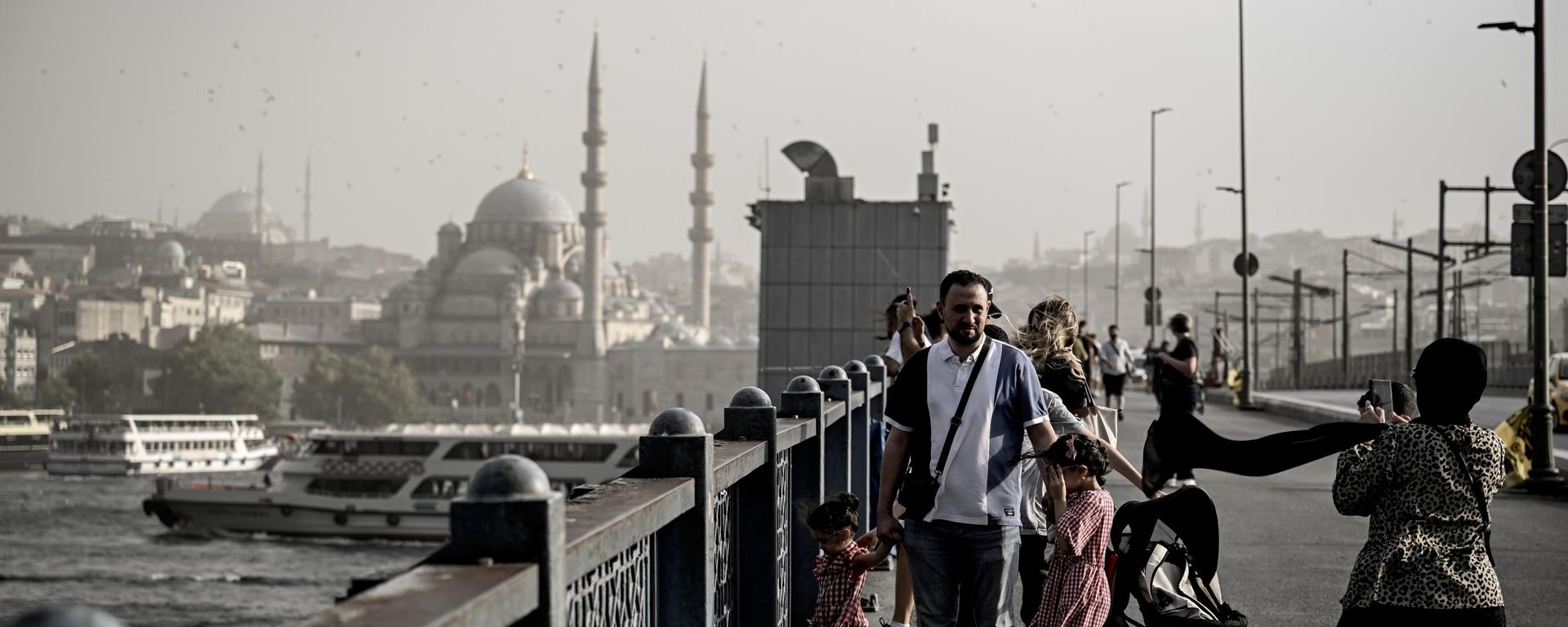 İstanbul fırtına - Sputnik Türkiye, 1920, 23.07.2026