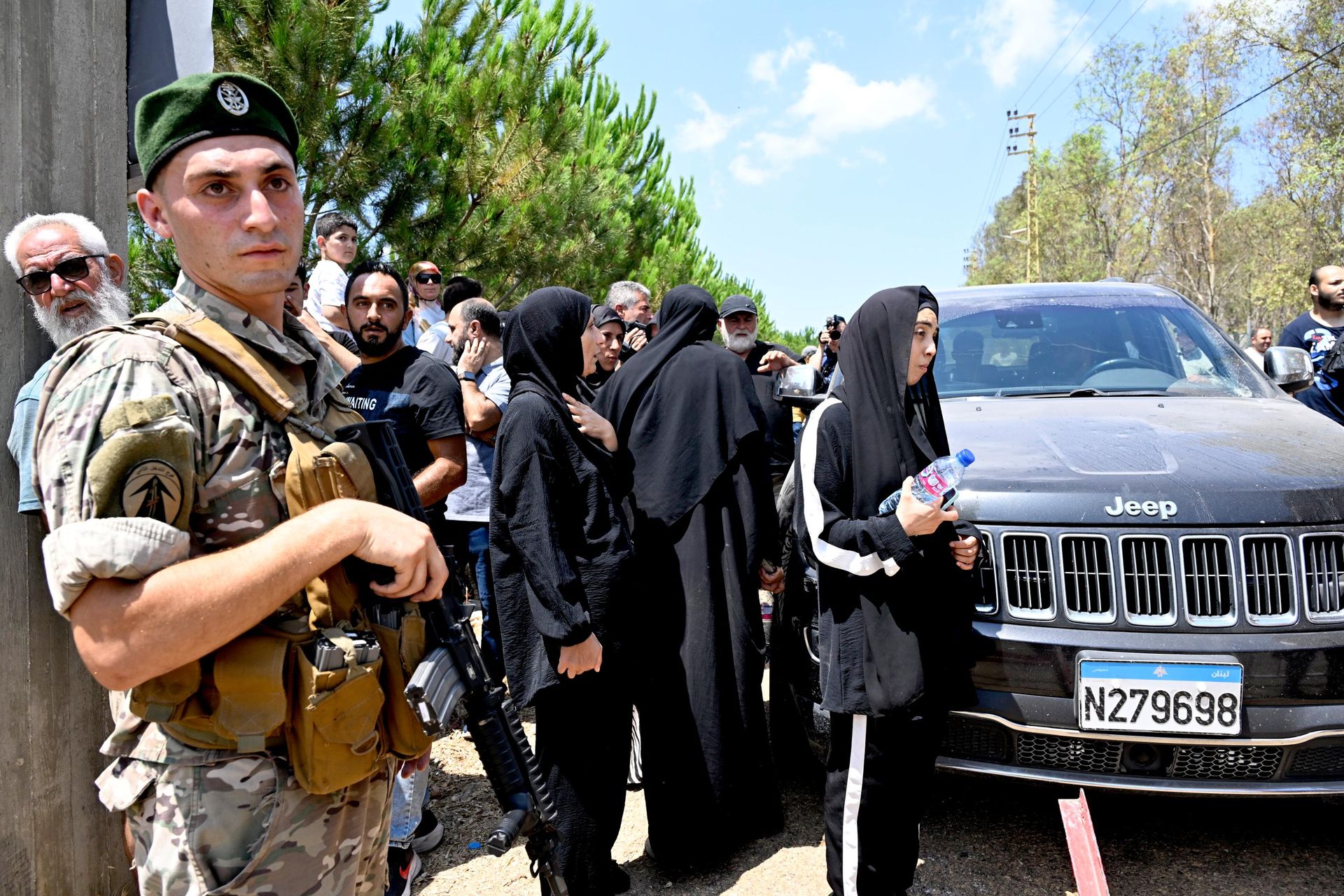 Lübnan'da İsrail'in çekildiği Batı Zavtar sakinlerine evlerini görmeleri için kısa süreli giriş izni verildi - Sputnik Türkiye, 1920, 24.07.2026