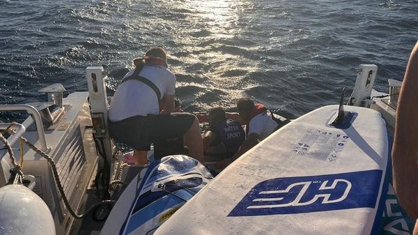 Antalya'da SUP yapan 46 kişi denizde mahsur kaldı - Sputnik Türkiye