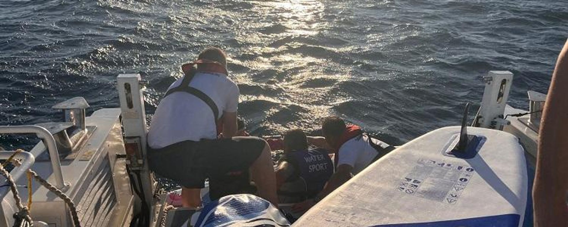 Antalya'da SUP yapan 46 kişi denizde mahsur kaldı - Sputnik Türkiye, 1920, 01.09.2026