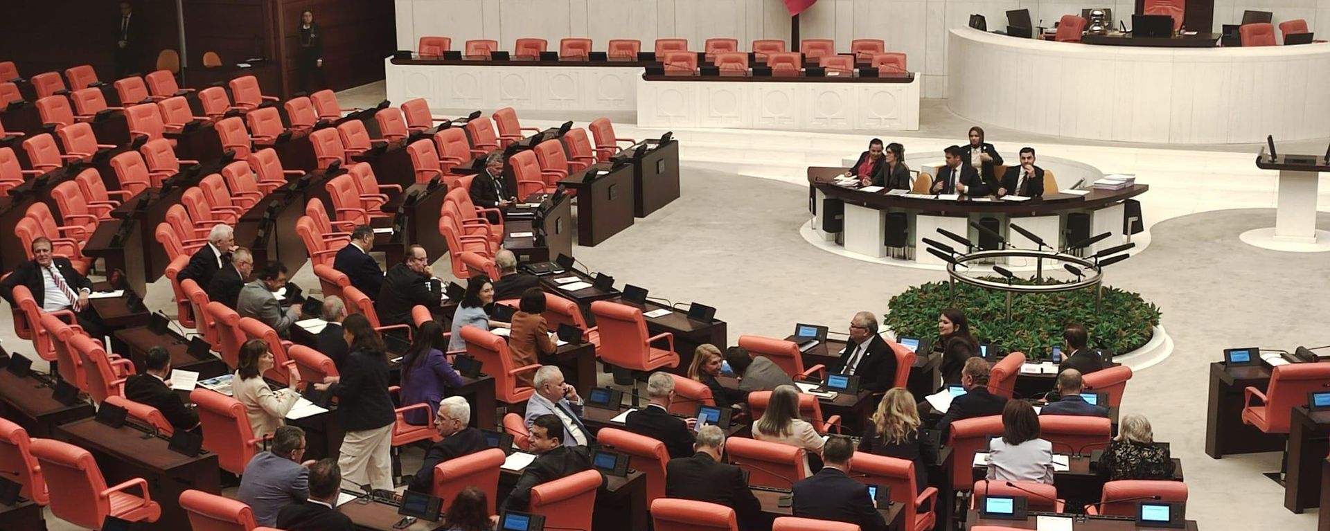 Meclis oturma düzeni - Sputnik Türkiye, 1920, 22.10.2026