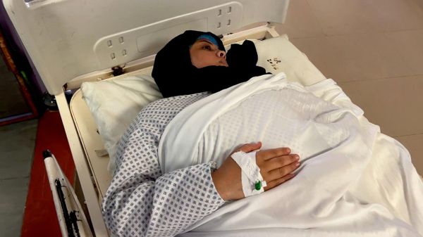 Bizi insan yerine koymuyorlar”: Gazze’de hamile kadınlar İsrail saldırıları nedeniyle sağlık hizmetinden mahrum - Sputnik Türkiye