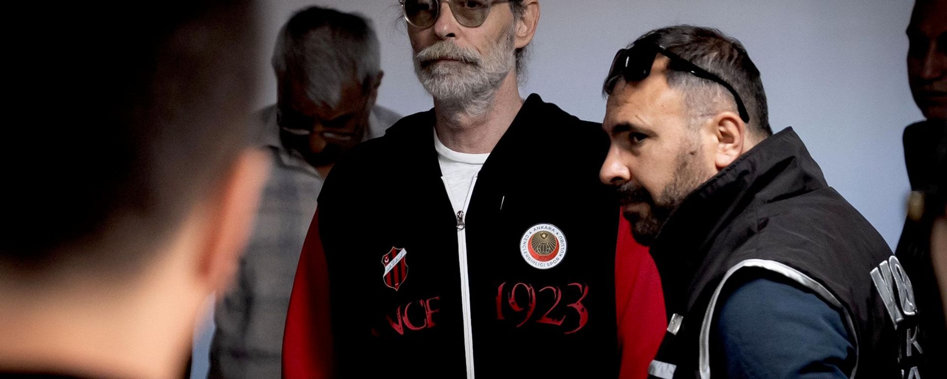 Erdal Beşikçioğlu gözaltına alındı - Sputnik Türkiye, 1920, 30.07.2026