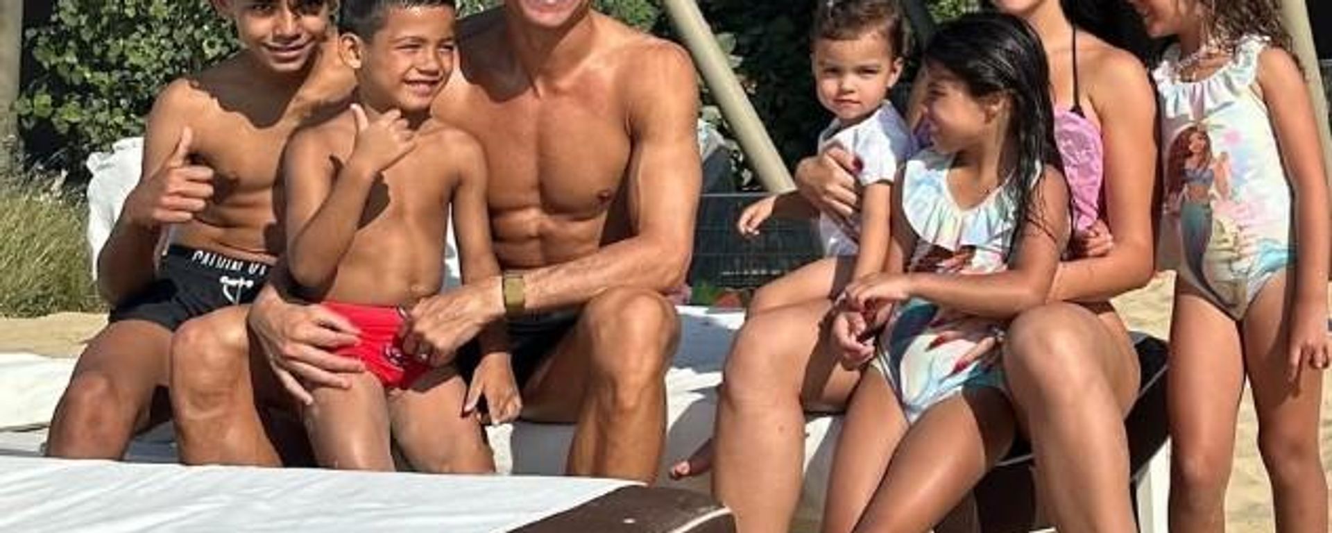 Cristiano Ronaldo - Sputnik Türkiye, 1920, 02.08.2026
