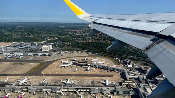 Gatwick Havaalanı - Sputnik Türkiye